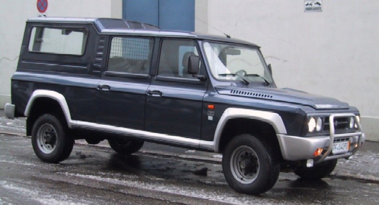 328v.jpg