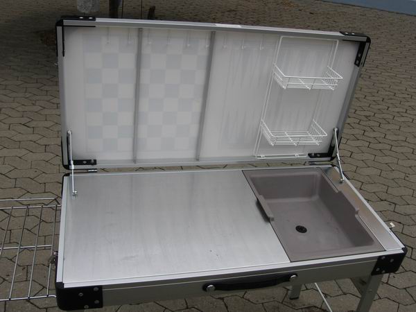 Coleman Camp Küche 4.JPG