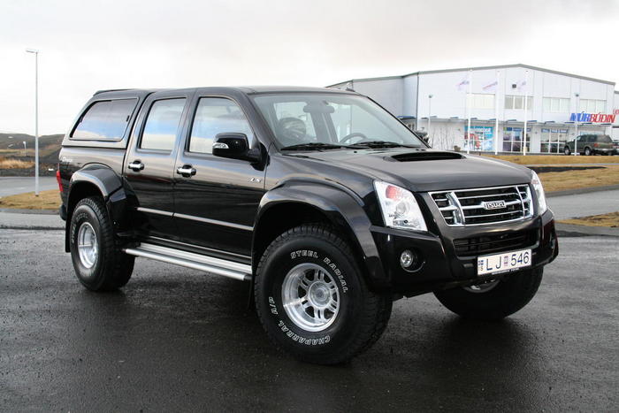d-max kotflügel.jpg