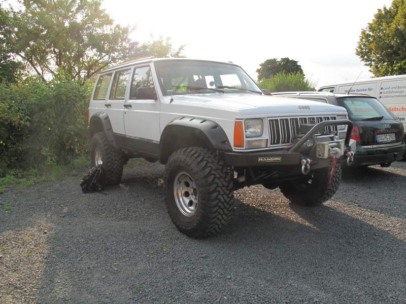 Jepp XJ 068.jpg