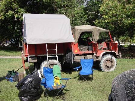 Zelt Unimog.JPG